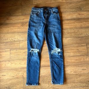 American Eagle Mom Jean